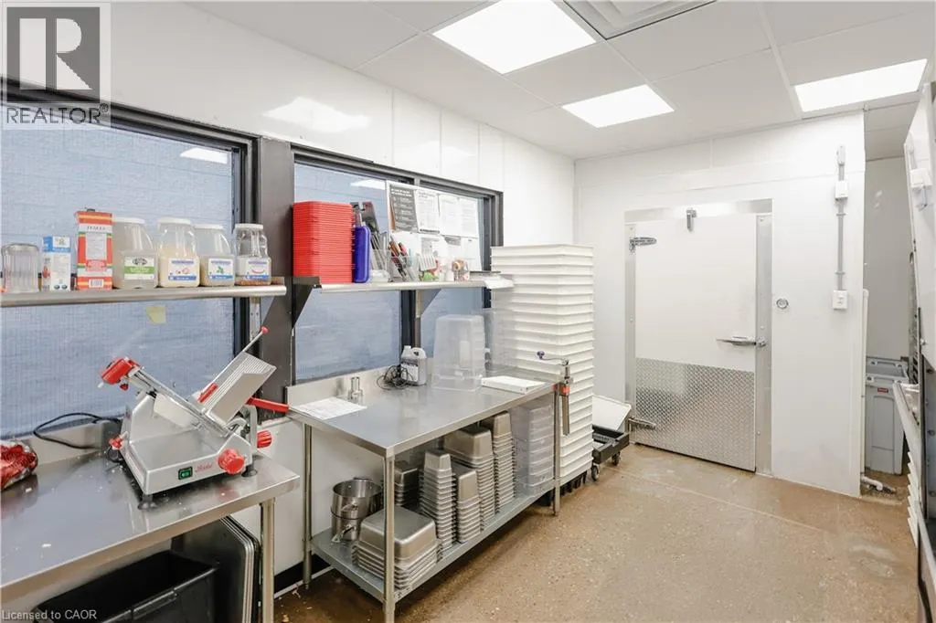 985 TALBOT Street Unit# A, #A