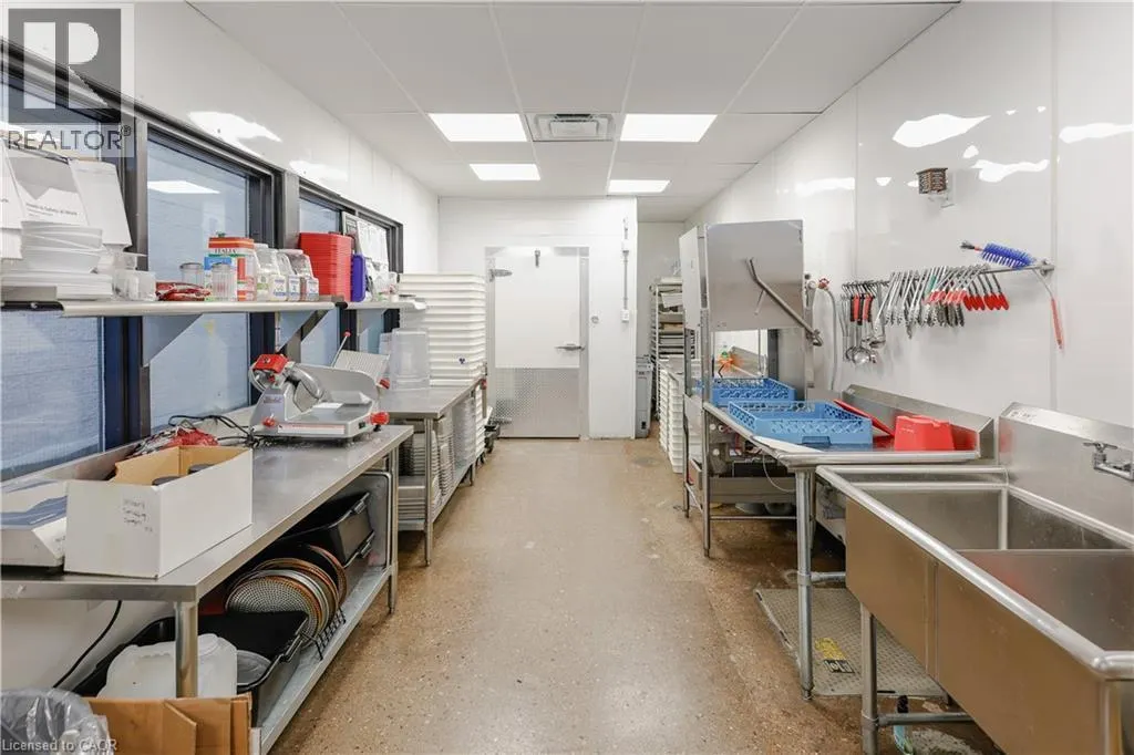985 TALBOT Street Unit# A, #A