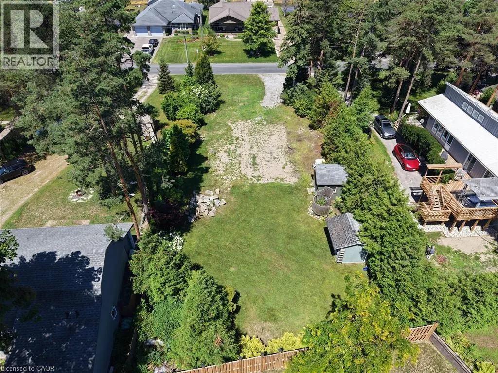 7 OLD CUT Boulevard