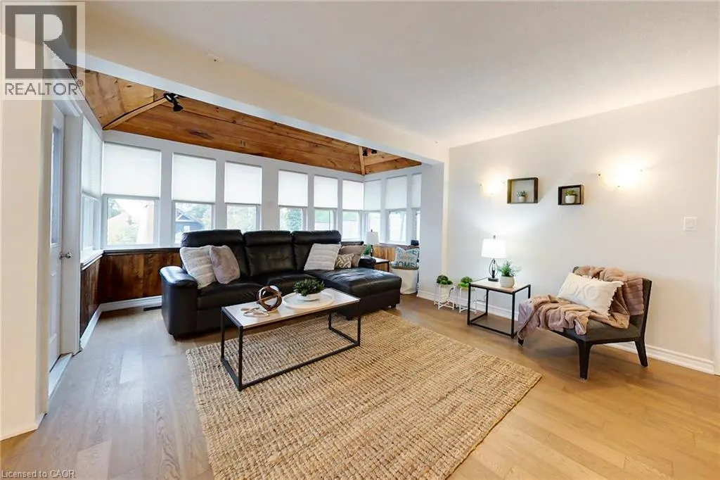 50 HOLLY Trail