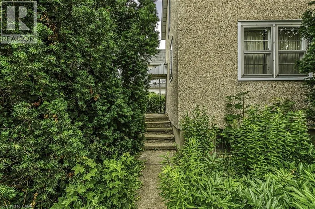 37 ONTARIO Street