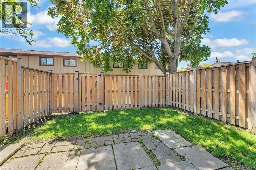 105 HANSEN Road N Unit# 102, #102