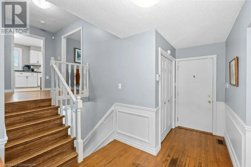 44 CEDARLAND Drive