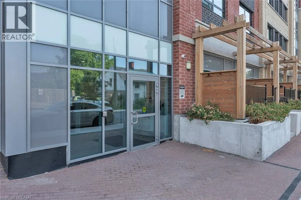 652 PRINCESS Street Unit# 438, #438