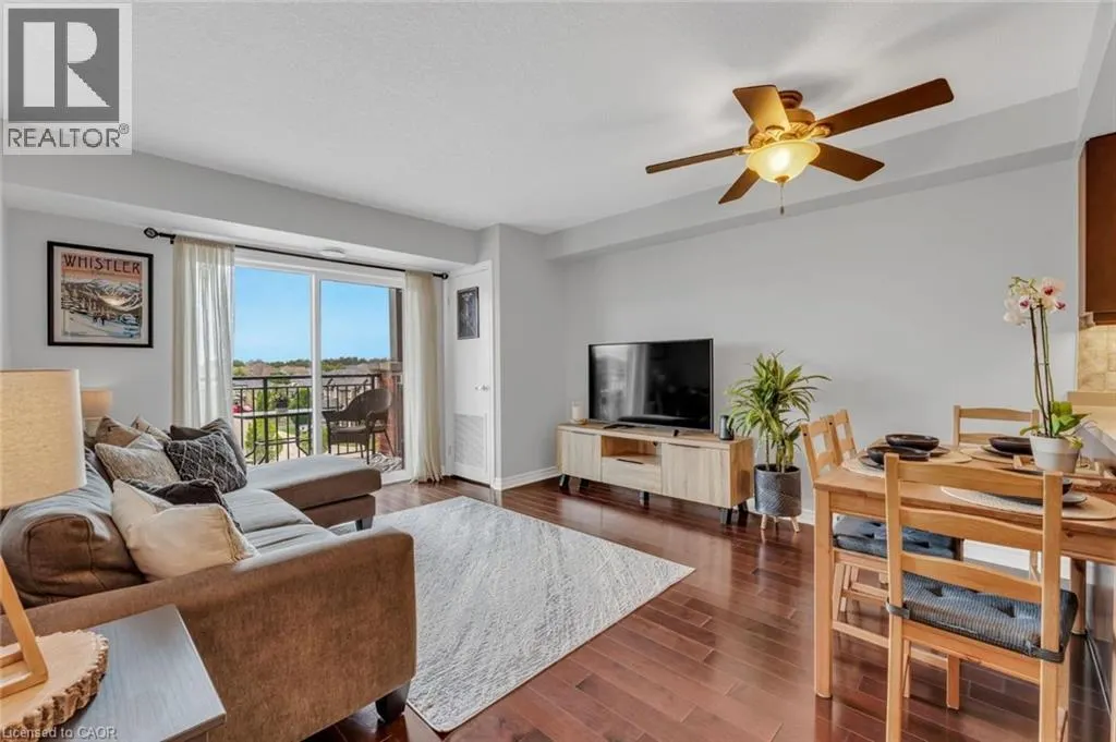 60 LYNNMORE Street Unit# 414, #414