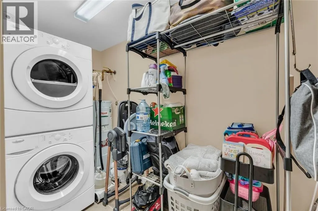 60 LYNNMORE Street Unit# 414, #414