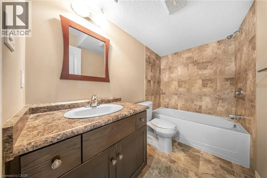 1441 DUNKIRK Avenue