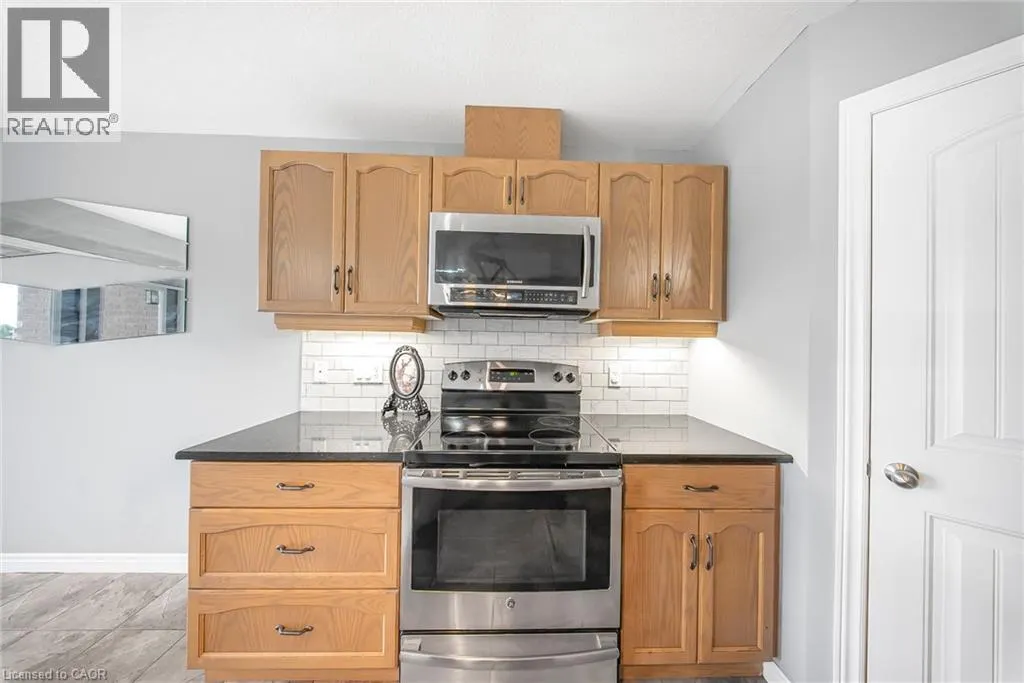1441 DUNKIRK Avenue