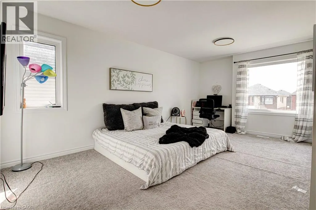 28 SASS Crescent