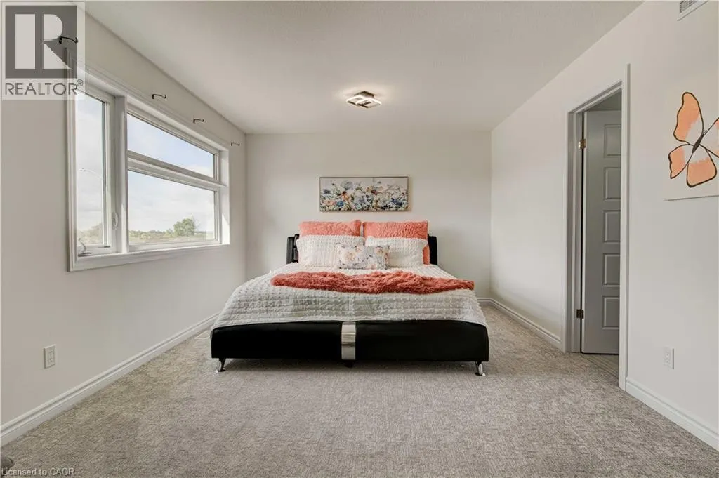 28 SASS Crescent