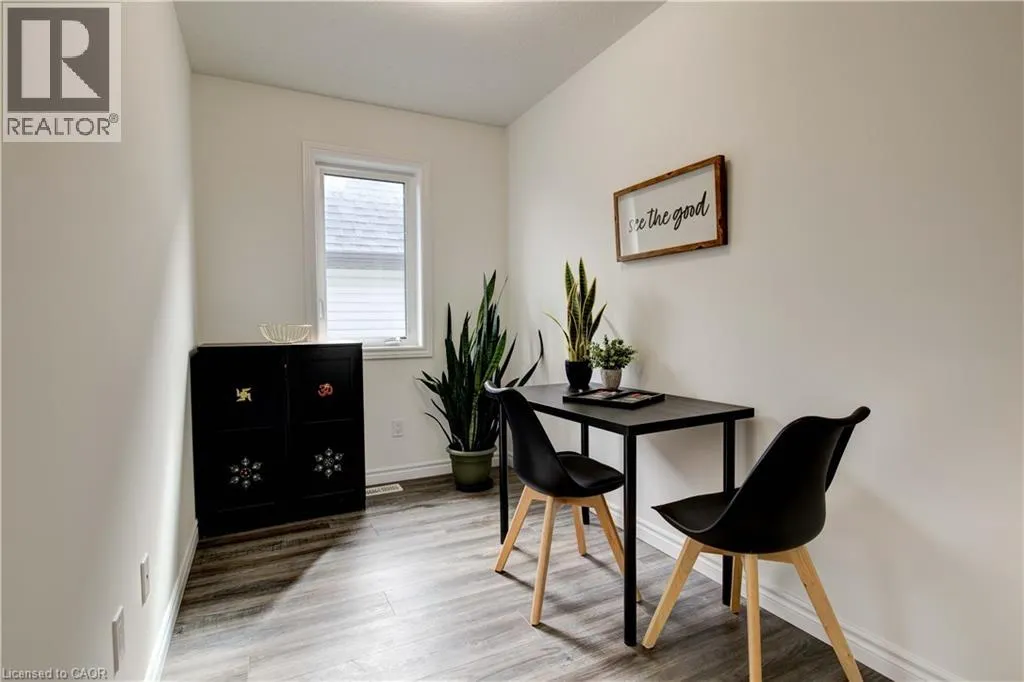 28 SASS Crescent