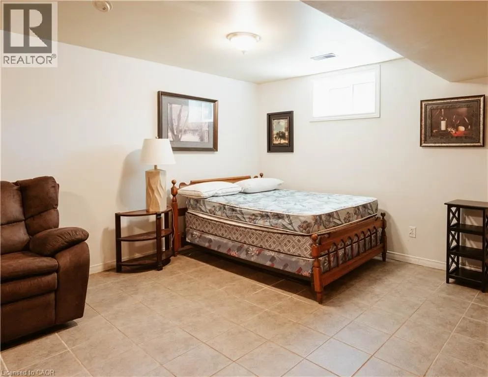 642 CEDARGROVE Place