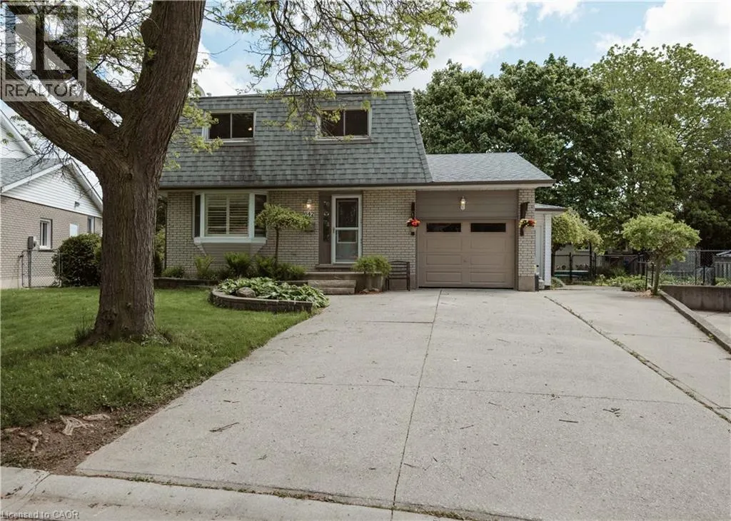 642 CEDARGROVE Place