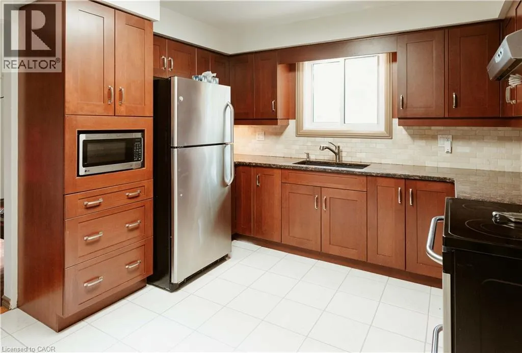 642 CEDARGROVE Place