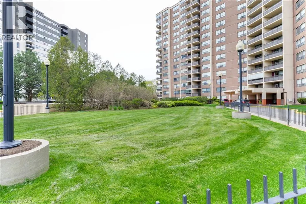 551 THE WEST MALL Unit# 1219, #1219