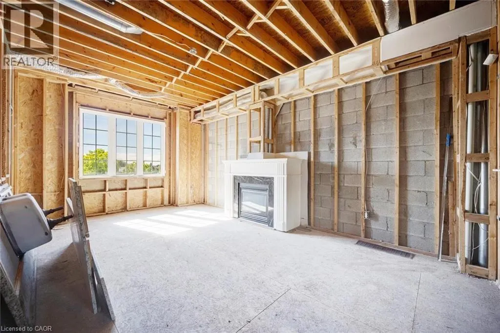 6544 OPERA GLASS Crescent