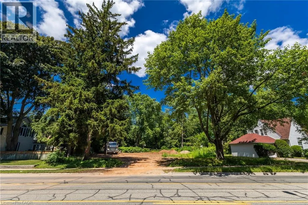 2379 LAKESHORE Road