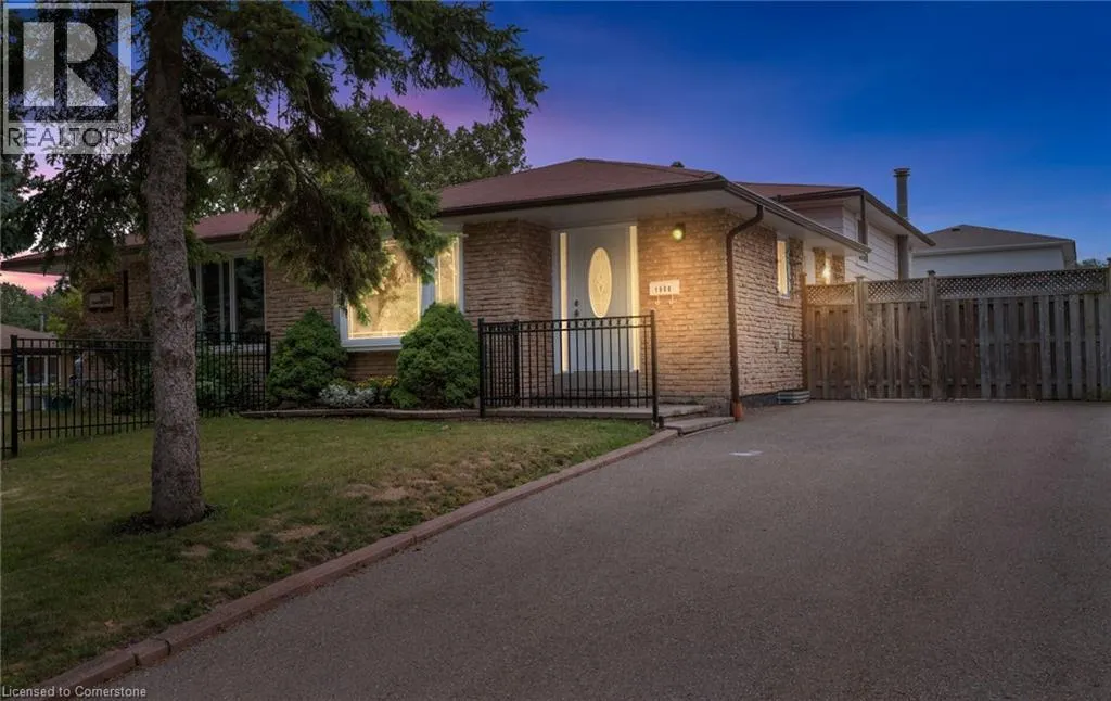1908 BONNYMEDE Drive