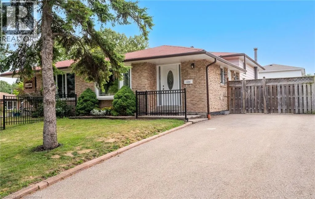 1908 BONNYMEDE Drive