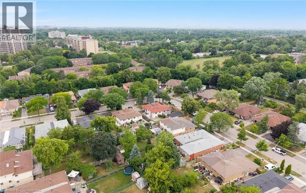 1908 BONNYMEDE Drive