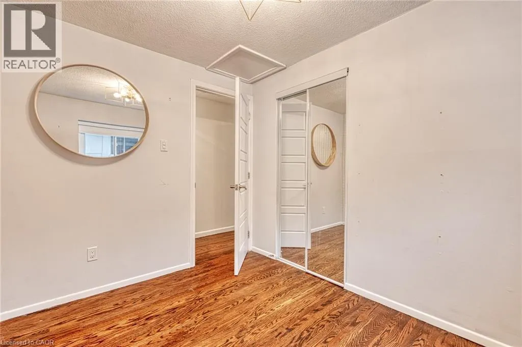 25 GLENVALE Drive