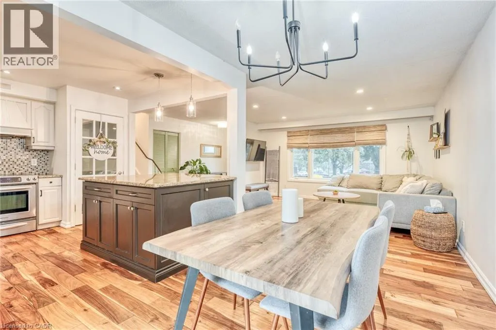 25 GLENVALE Drive