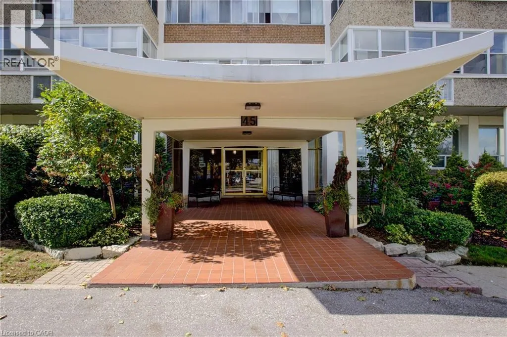 45 WESTMOUNT Road N Unit# 103, #103