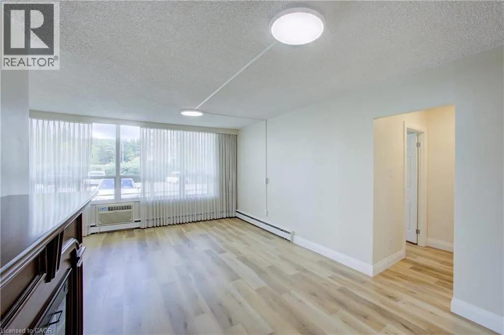 45 WESTMOUNT Road N Unit# 103, #103