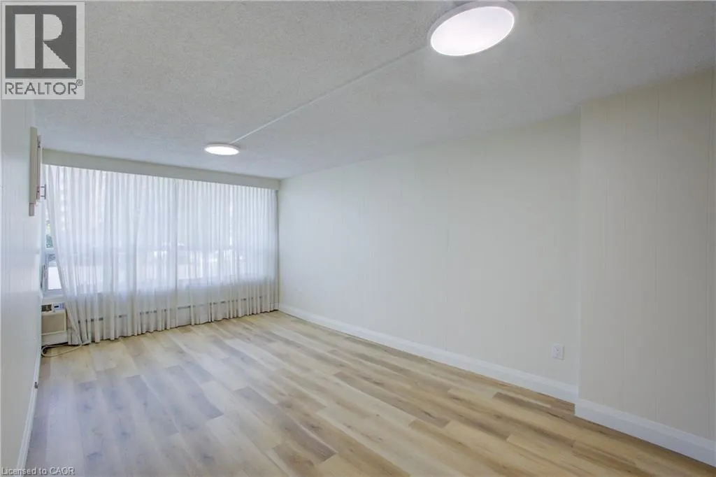 45 WESTMOUNT Road N Unit# 103, #103