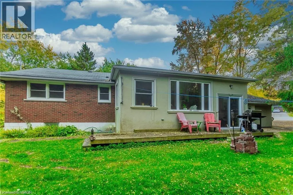 376 PHILIP Place