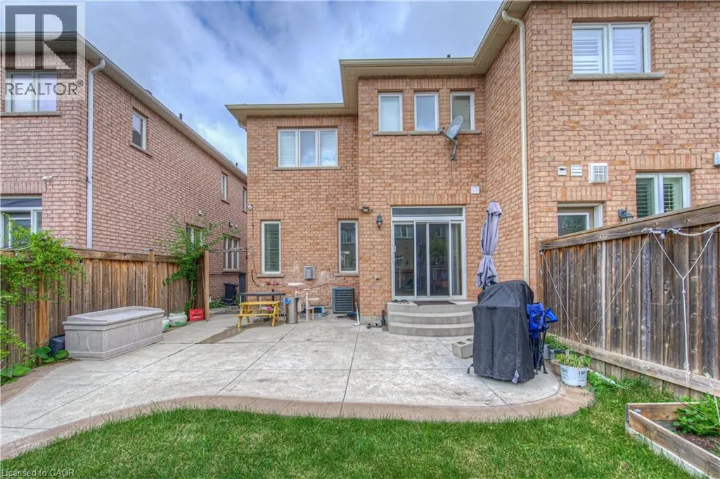 722 MEGSON Terrace