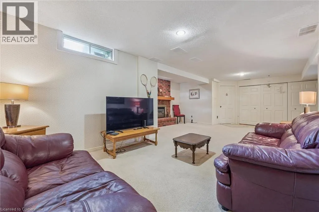 488 BEECHWOOD Drive Unit# 4, #4