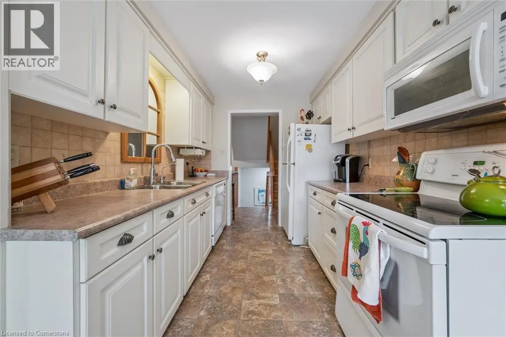 488 BEECHWOOD Drive Unit# 4, #4