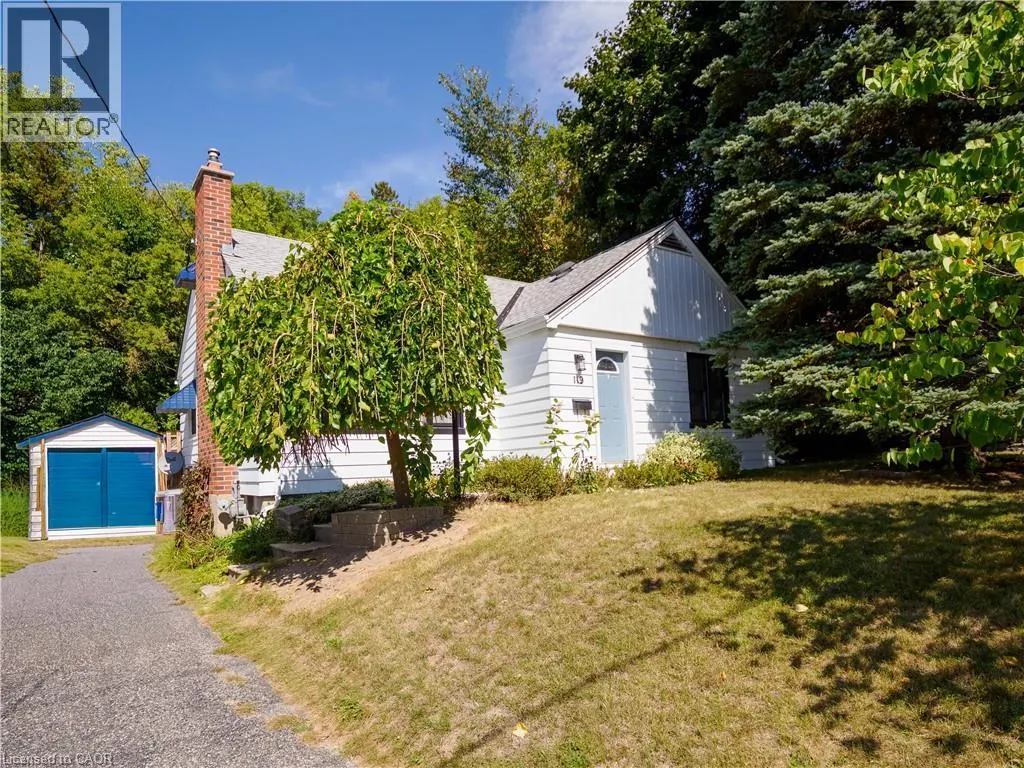 119 MCCALL Crescent