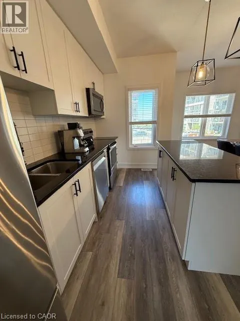 115 SHOREVIEW Place Unit# 2, #2