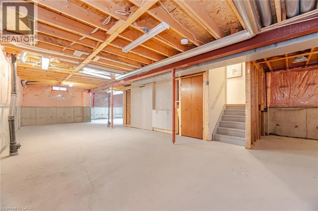 514 HUNTINGTON RIDGE Drive