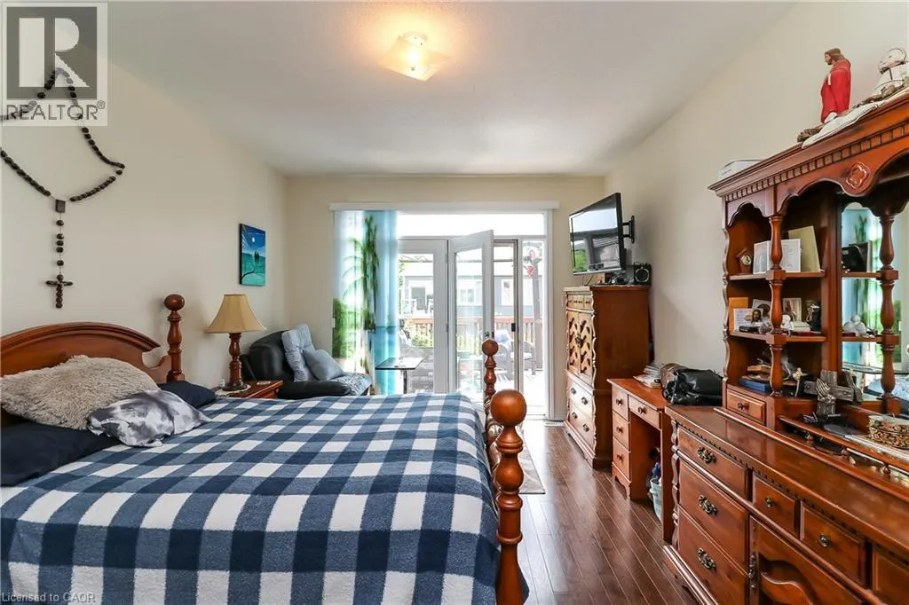48 ALLEGRA Drive