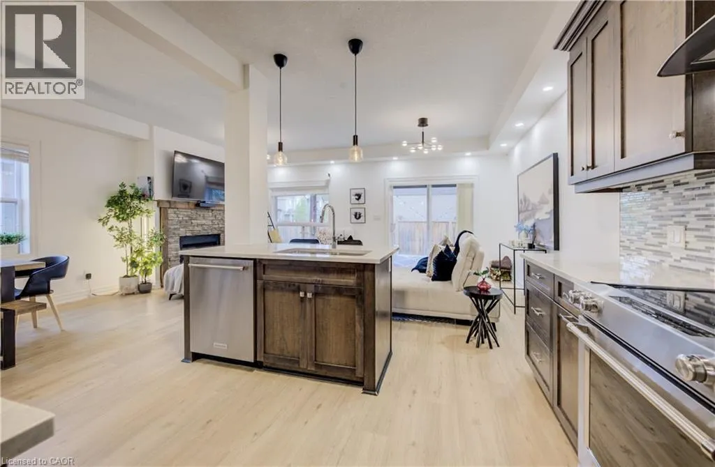 275 FALCONRIDGE Drive