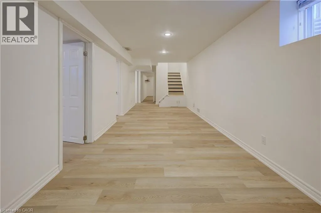 275 FALCONRIDGE Drive
