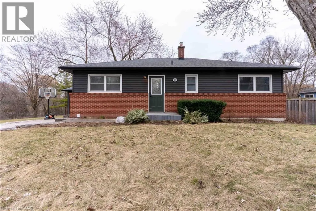 292 WOODWARD Avenue