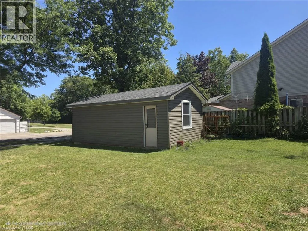 82 TEAL Avenue