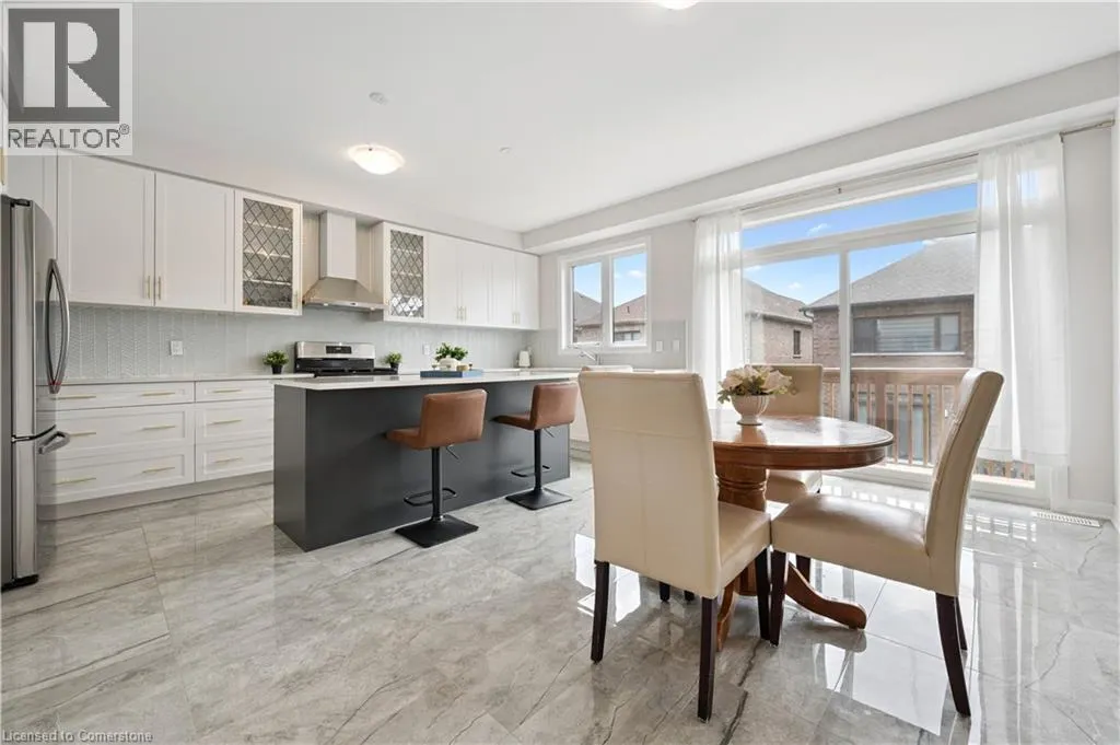 445 ROBERT WOOLNER Street
