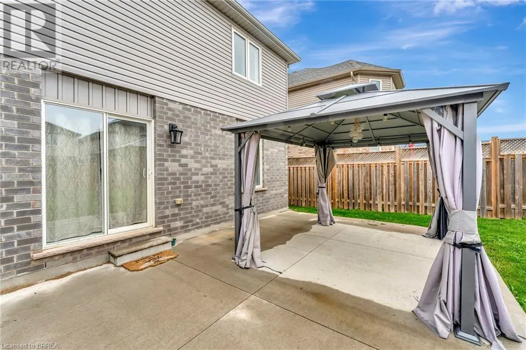 3 CRAWFORD Place