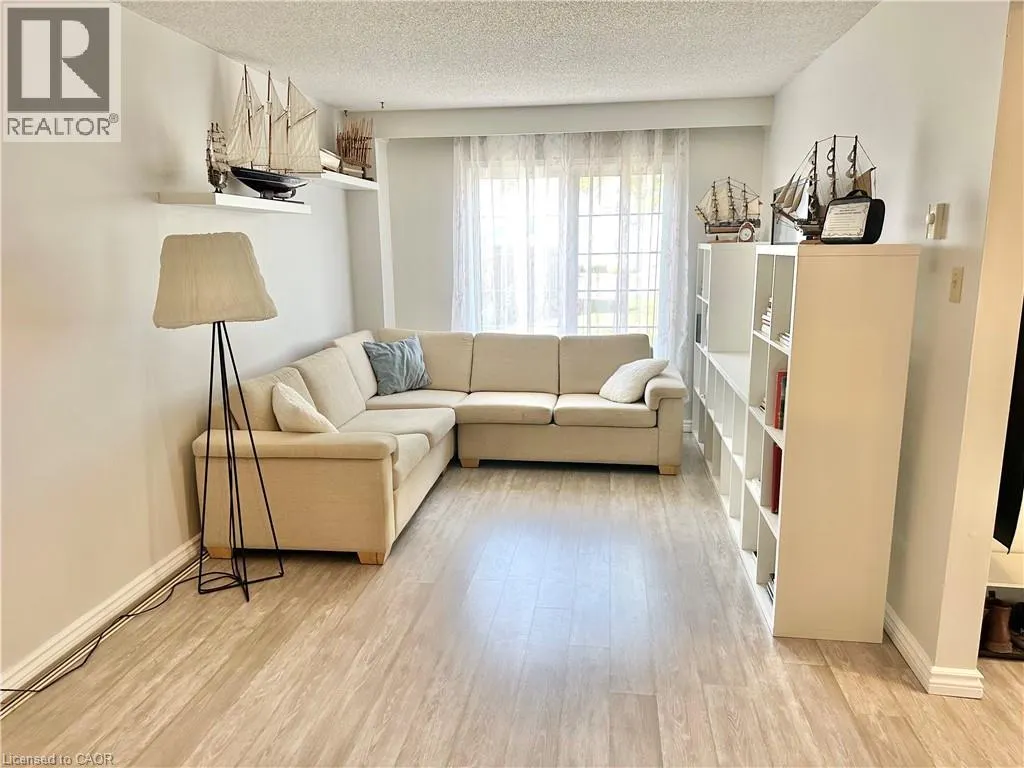 14 NEW LAKESHORE Road Unit# 28, #28