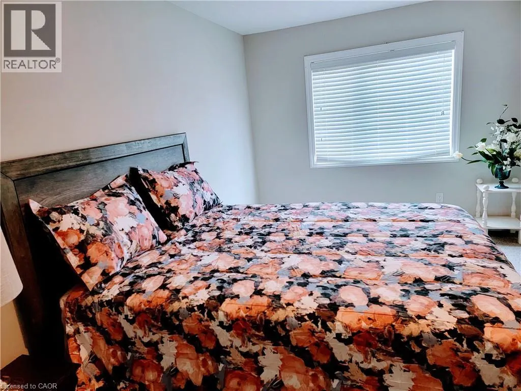 600 SARNIA Road Unit# 18, #18