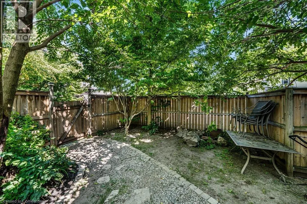 146 WESTMINSTER Drive S