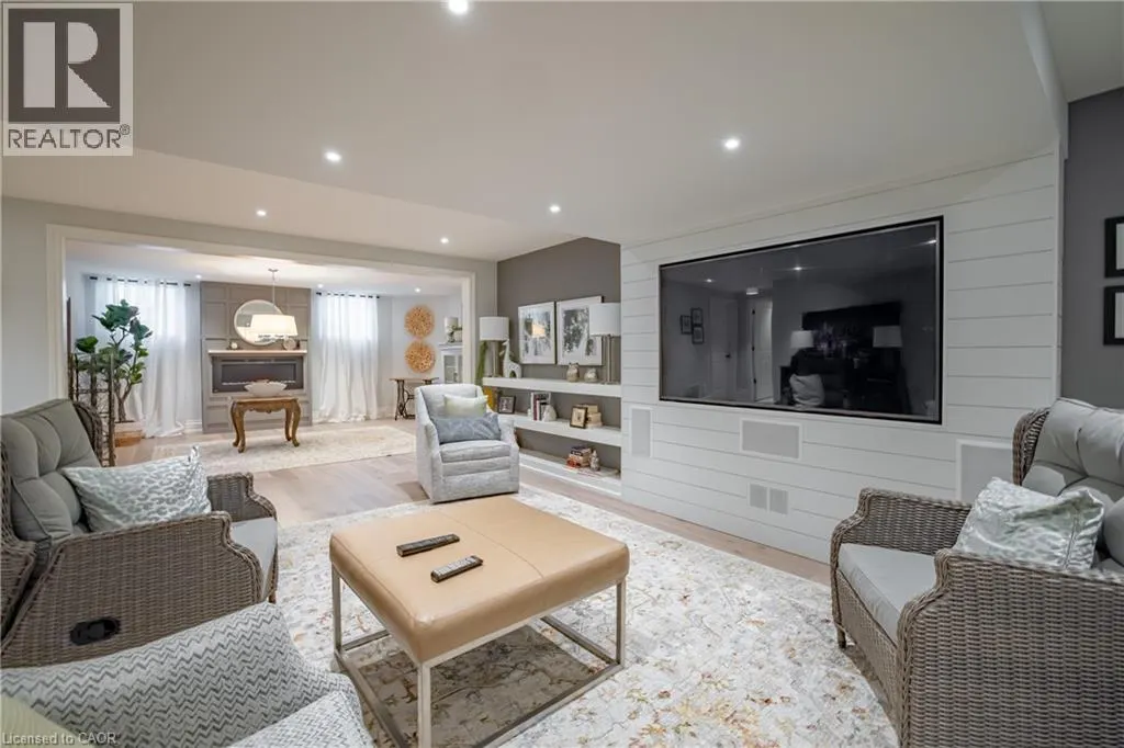 12 FIRELANE 11A Road