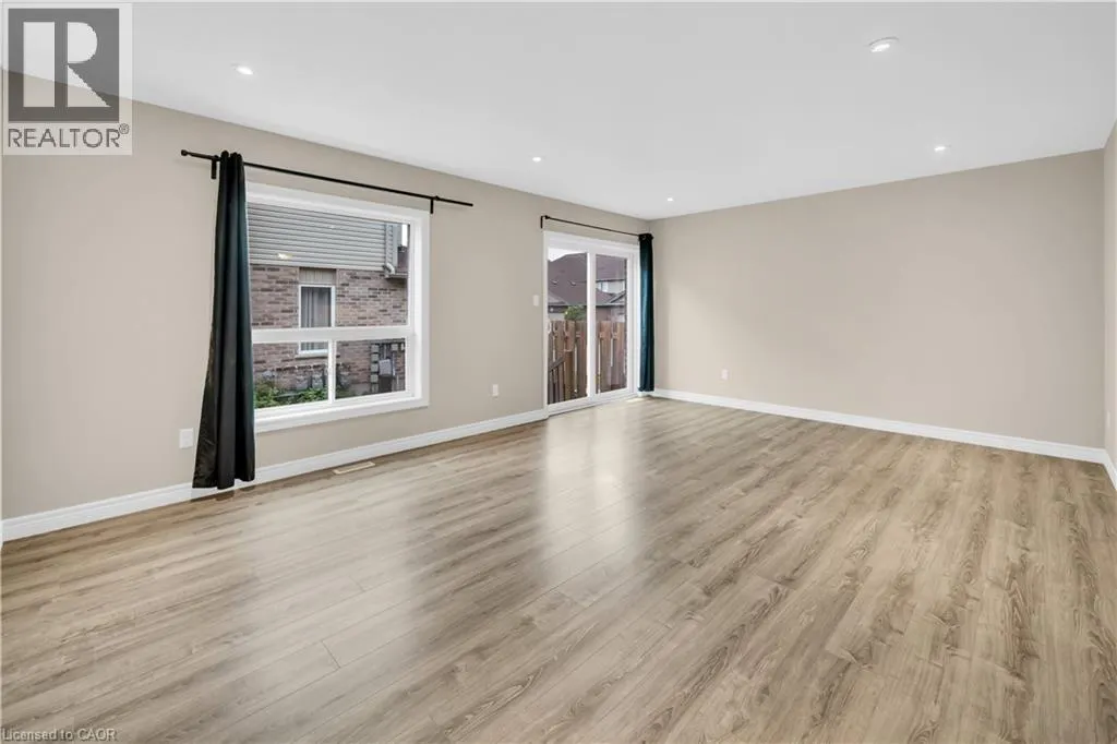 1220 RIVERBEND Road Unit# 95, #95
