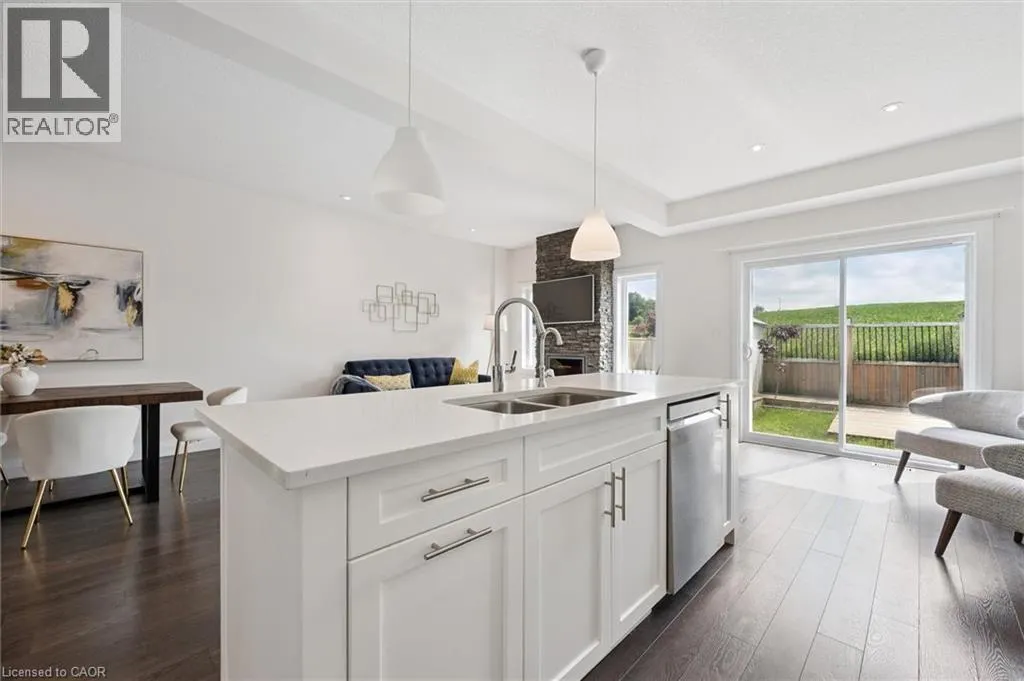 605 MONTPELLIER Drive Unit# B, #B