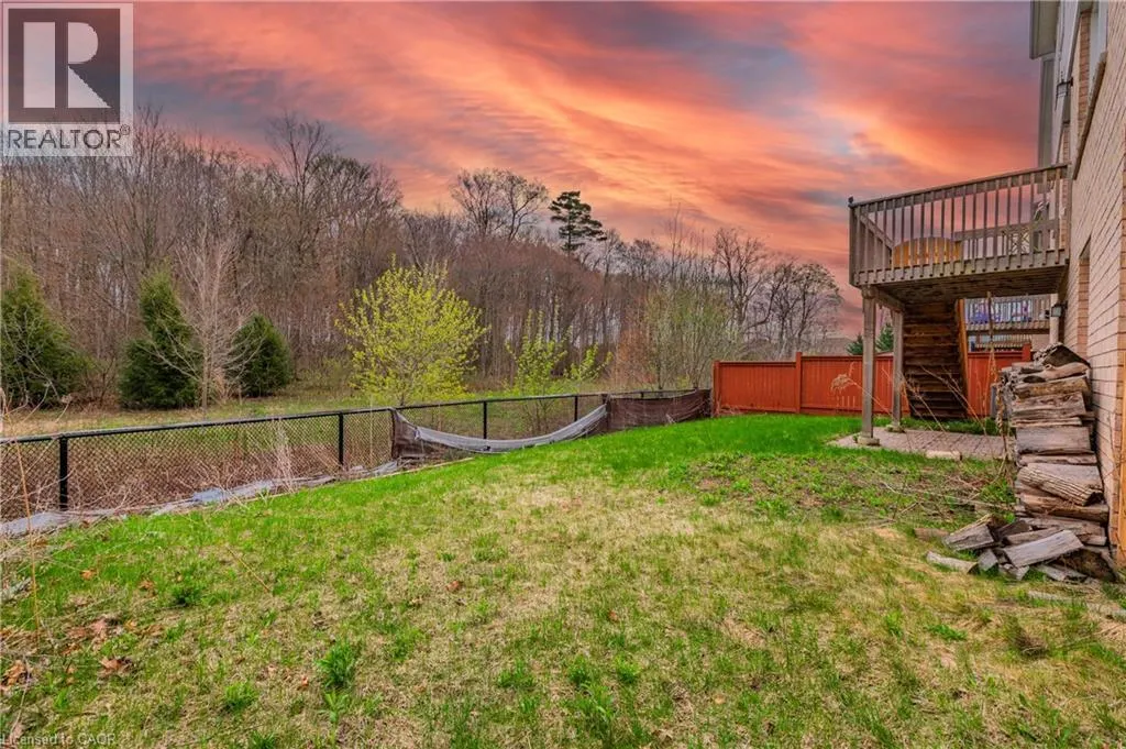 260 SHADY GLEN Crescent